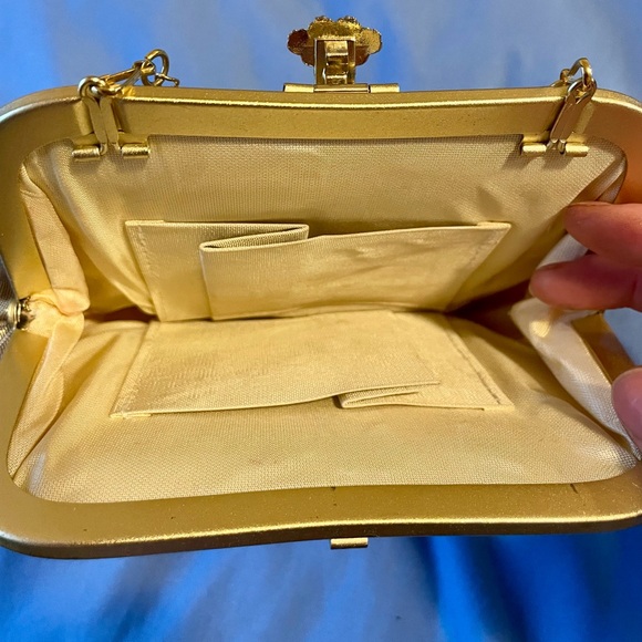 Golden homes vintage purse - Picture 8 of 8